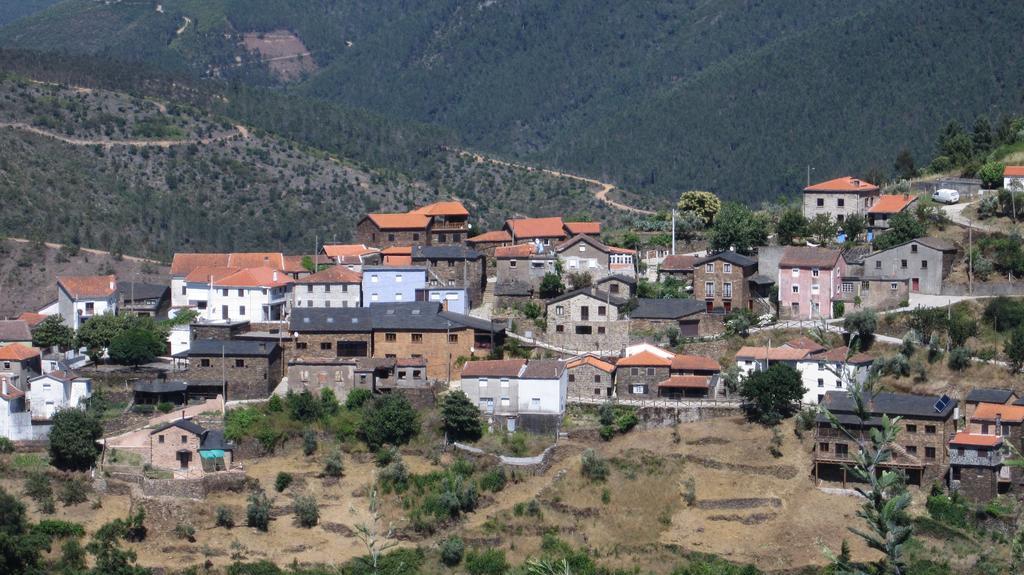 Casa Das Oliveiras Colmeal  الغرفة الصورة